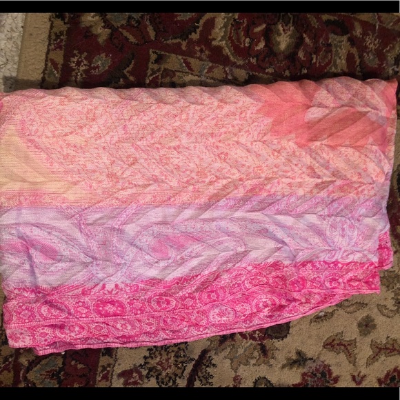 ☀️Beautiful Scarf☀️ - Picture 1 of 6